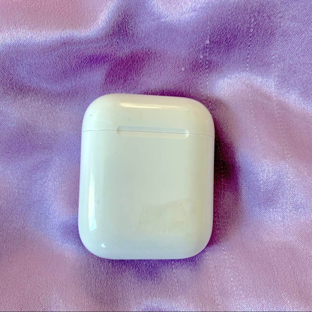AirPods